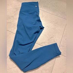 EUC lululemon wunder train 28inch leggings in Capri blue